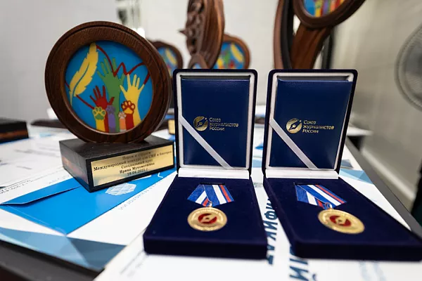 Подведены итоги международного конкурса «Пером и Сердцем»