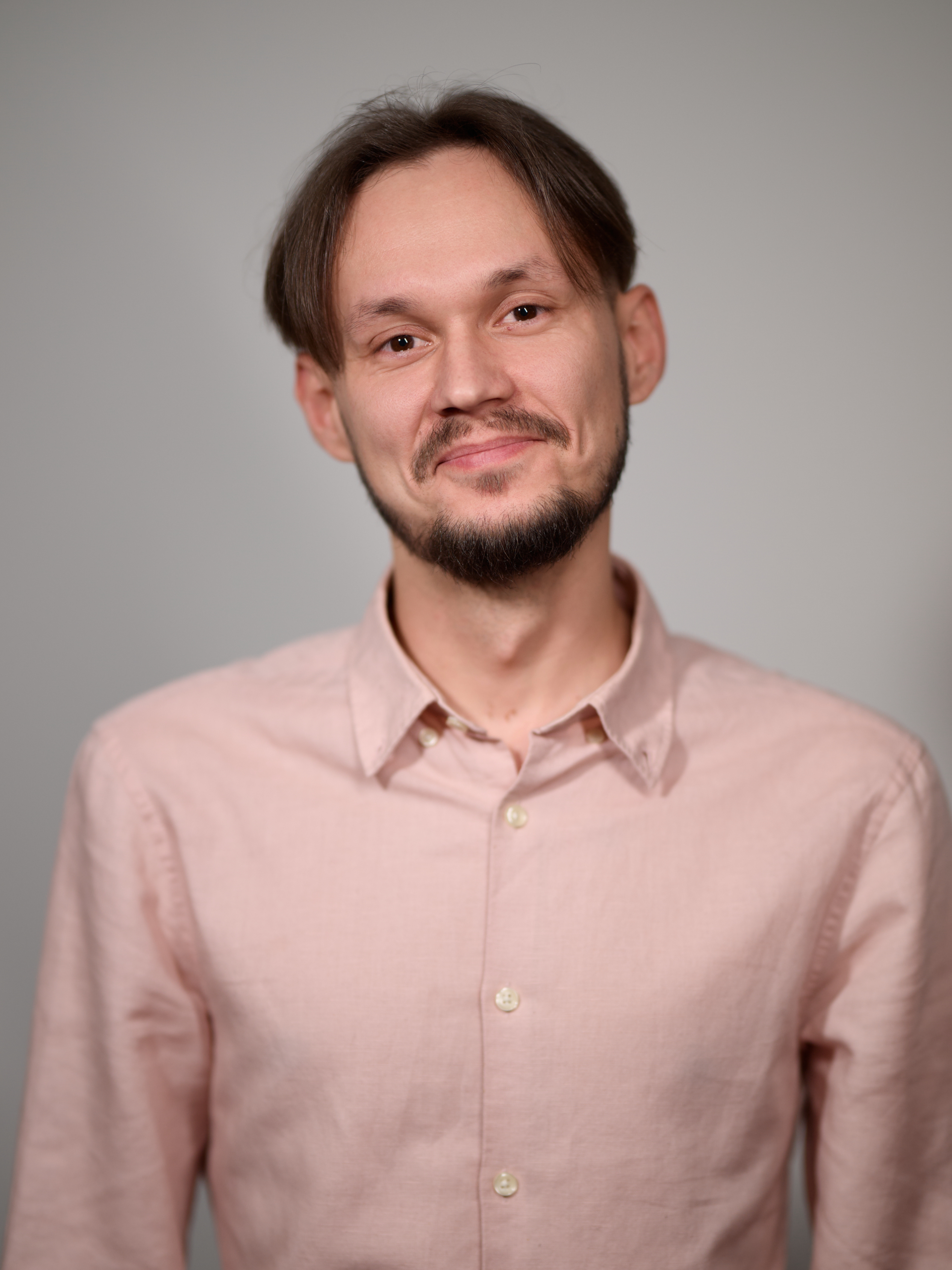 Роман Исхаков