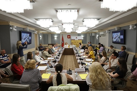 Как в мегаполисе решить проблему бездомных питомцев