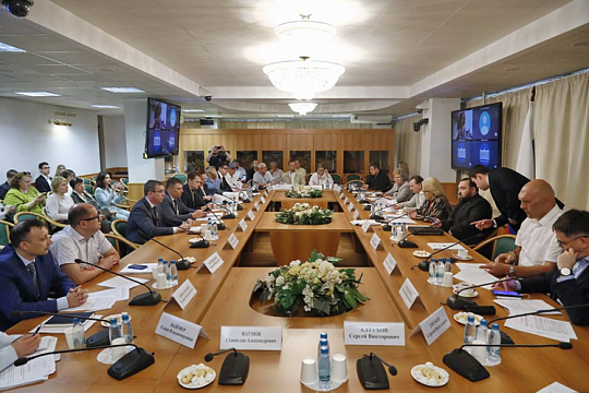 Микрочип как путь к решению проблемы бездомности: итоги нового заседания в Госдуме